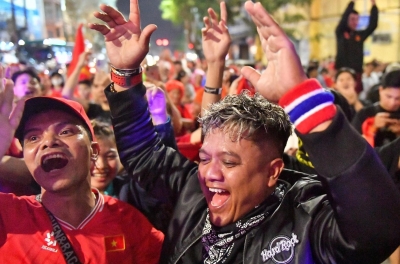 东南亚媒体因越南与马来西亚球迷热情互动而沸腾