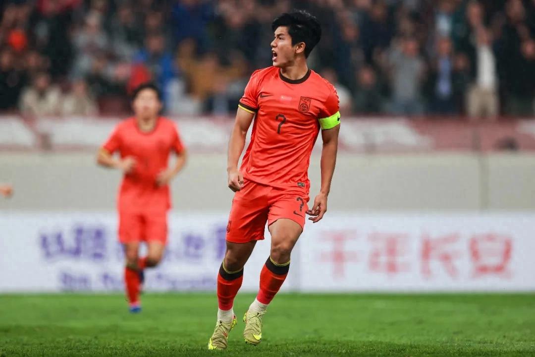 战平泰国暴露短板与展现韧性，U23国足逆境中屹立不倒