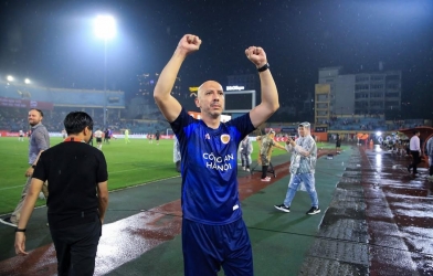 主教练波尔金的“得力助手”意外告别河内公安足球俱乐部