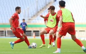 越南足球今日热点 8/7：越南国家队与Yongin FC进行热身赛；越南奥运队在亚运会上的对手揭晓