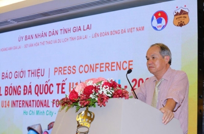 德叔为青少年足球举办高质量国际赛事