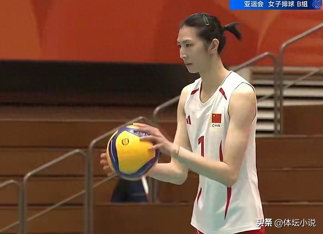 三比零！中国女排以3-0击败菲律宾迎来开门红，但胜利不值得过度欣喜，拦网表现不佳令卫冕之路困难重重。