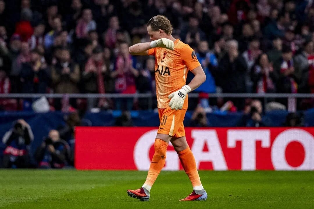 噩梦缠身！开场三度送礼，热刺加速坠落