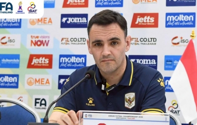 西班牙教练直言半决赛对阵越南时使用VAR的问题