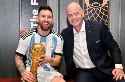 国际足联再次偏爱梅西