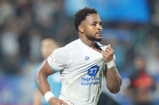 重焕光芒，春山透露新发型背后的秘密