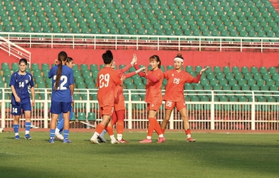 越南队以4-0“碾压”乌兹别克斯坦，为2026亚洲杯决赛圈预热