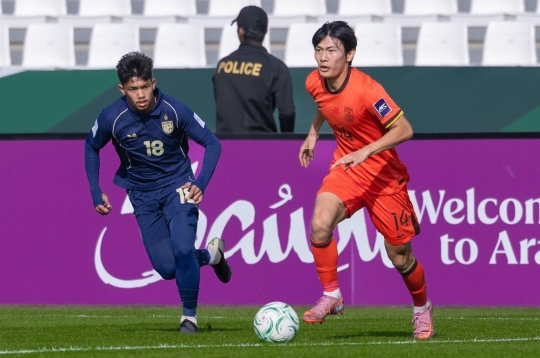 U23中国国奥0-0泰国国奥足球直播：激烈对攻火光四溅