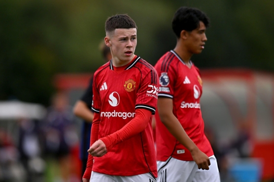 官方确认：曼联球员赛季末停赛