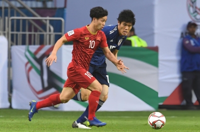 前阿森纳球星重返日本国家队，准备迎战英格兰队