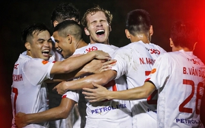 文康闪耀，体工Viettel以说服性胜利与CAHN争夺V联赛冠军