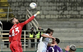 德赫亚令意甲领头羊未能取胜