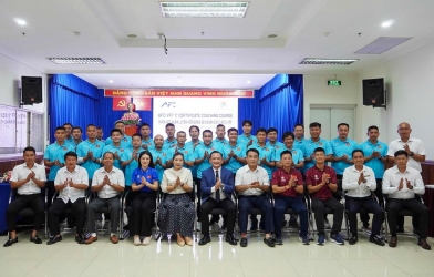 持续提升越南足球教练队伍的专业水平