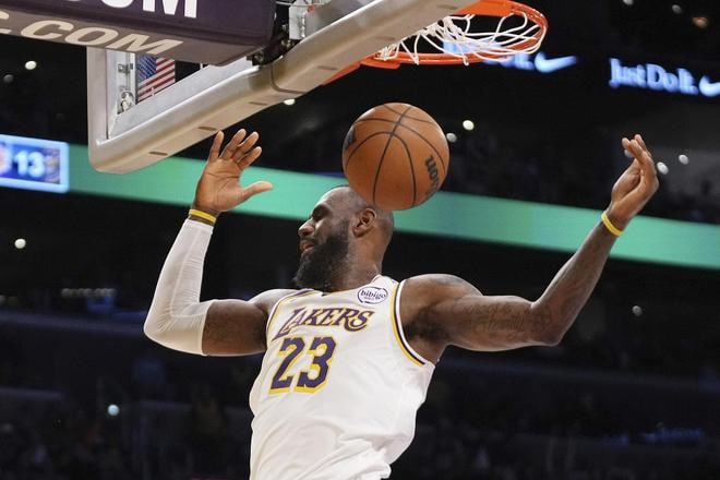 前NBA球员：詹姆斯随便一个回合，比有些人一辈子集锦都精彩